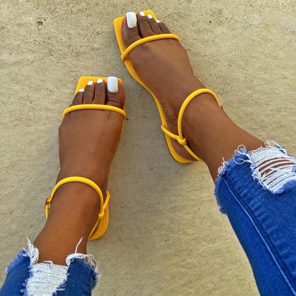 Chelsea - Yellow